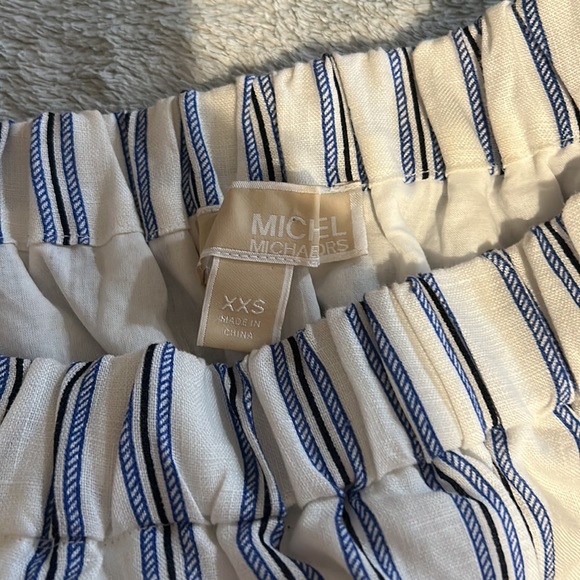 Off the should MK dress - Picture 2 of 5